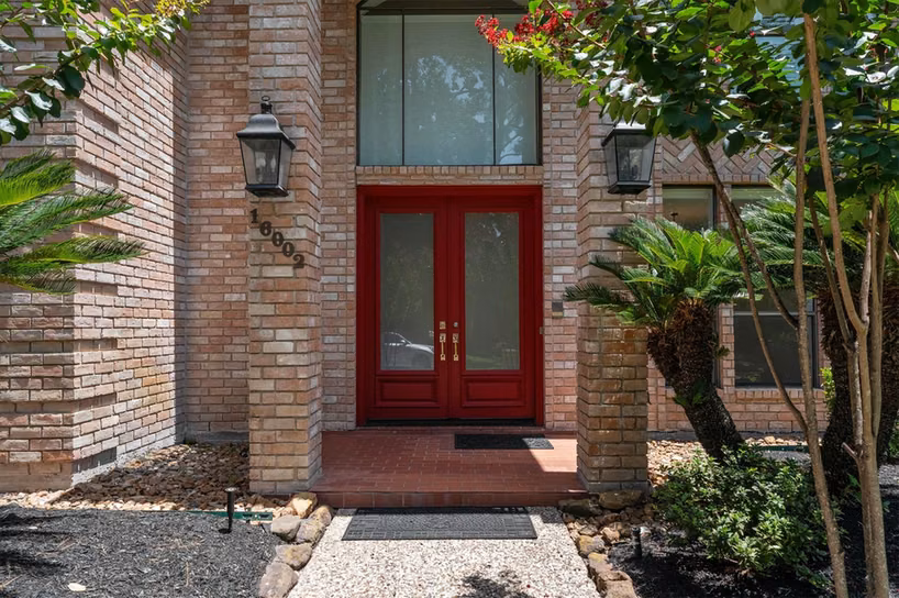 Photo 4 of 16002 Stewarts Grove Drive, Spring, TX