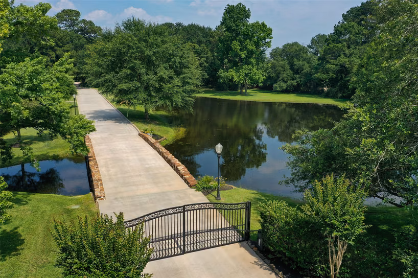 Photo of 12126 Zion Road, Tomball, TX