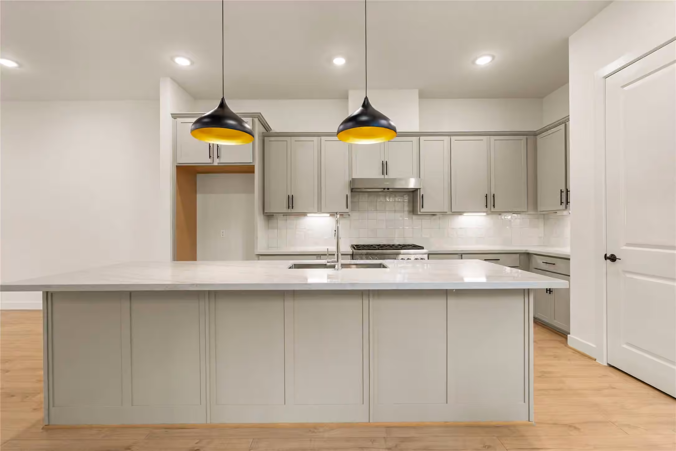 Photo 5 of 5016 Schuler Street, Houston, TX