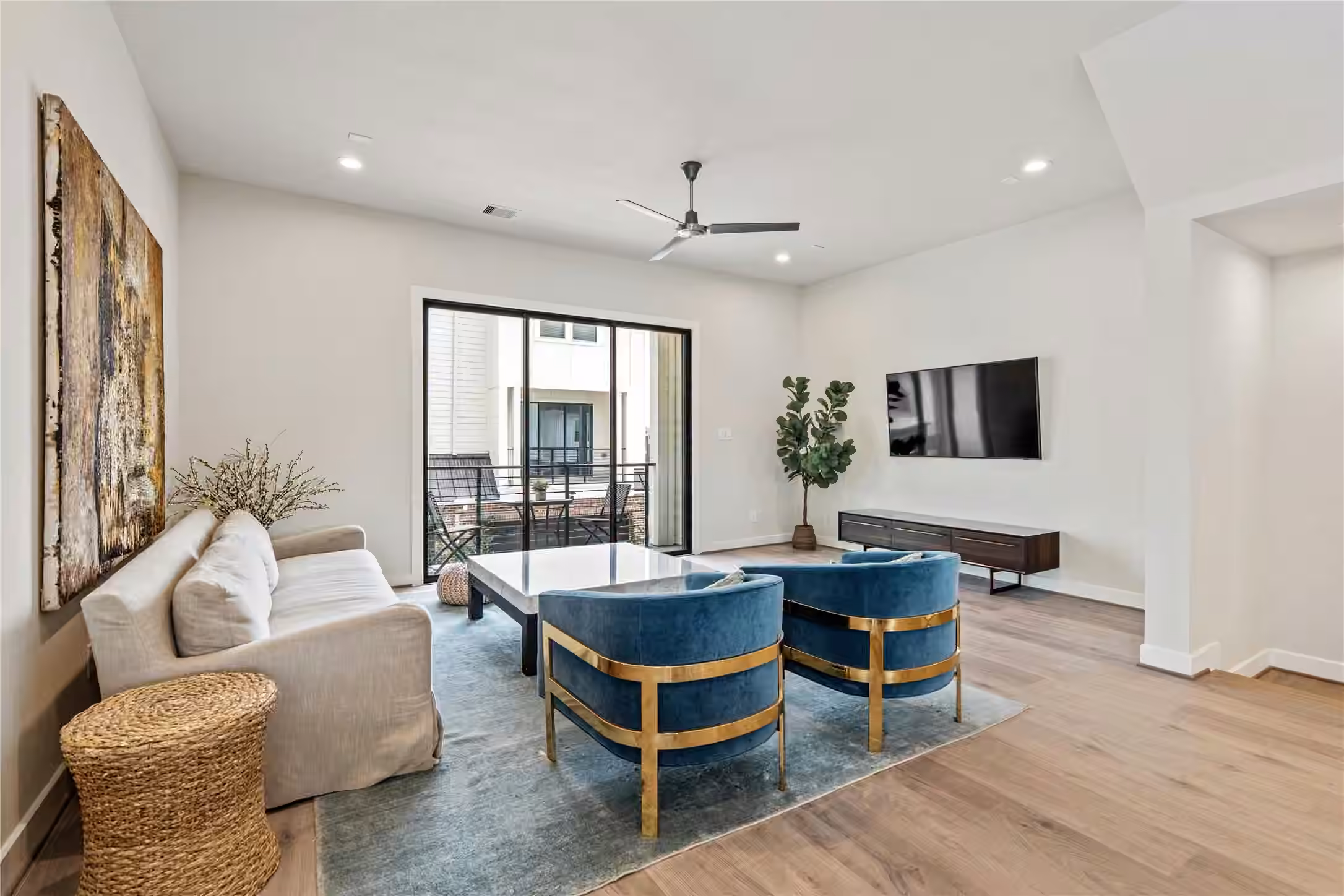 Photo 4 of 10617 Cascade Ledge Lane, Houston, TX