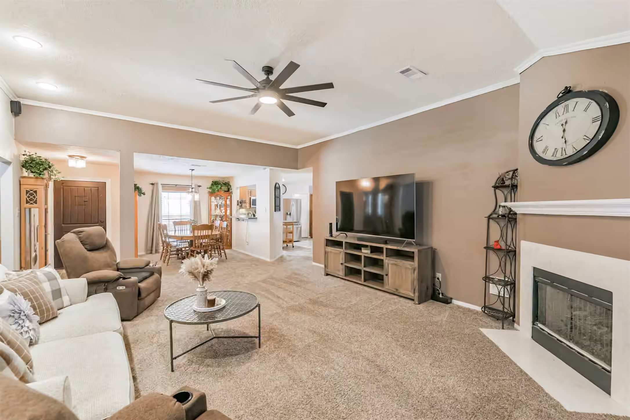 Photo 4 of 22522 Willow Branch Lane, Tomball, TX