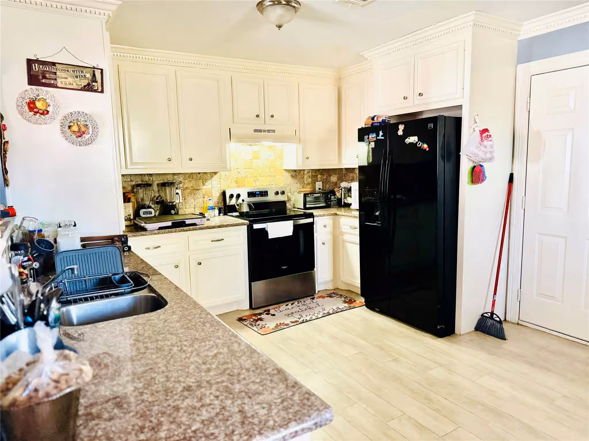 Photo of 9105 Exeter Street, Houston, TX 77093