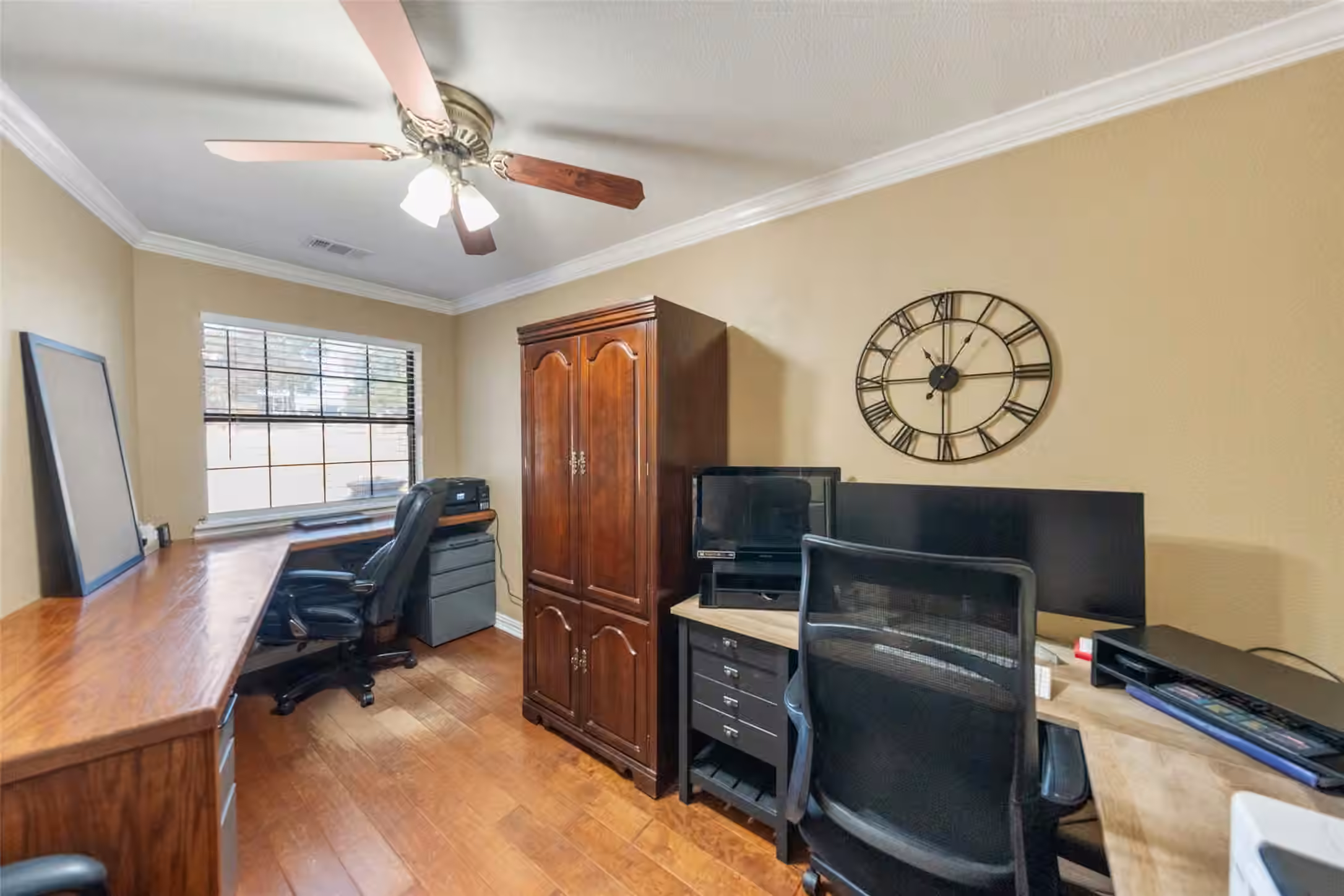 Photo 7 of 764 Lake View Drive, Montgomery, TX