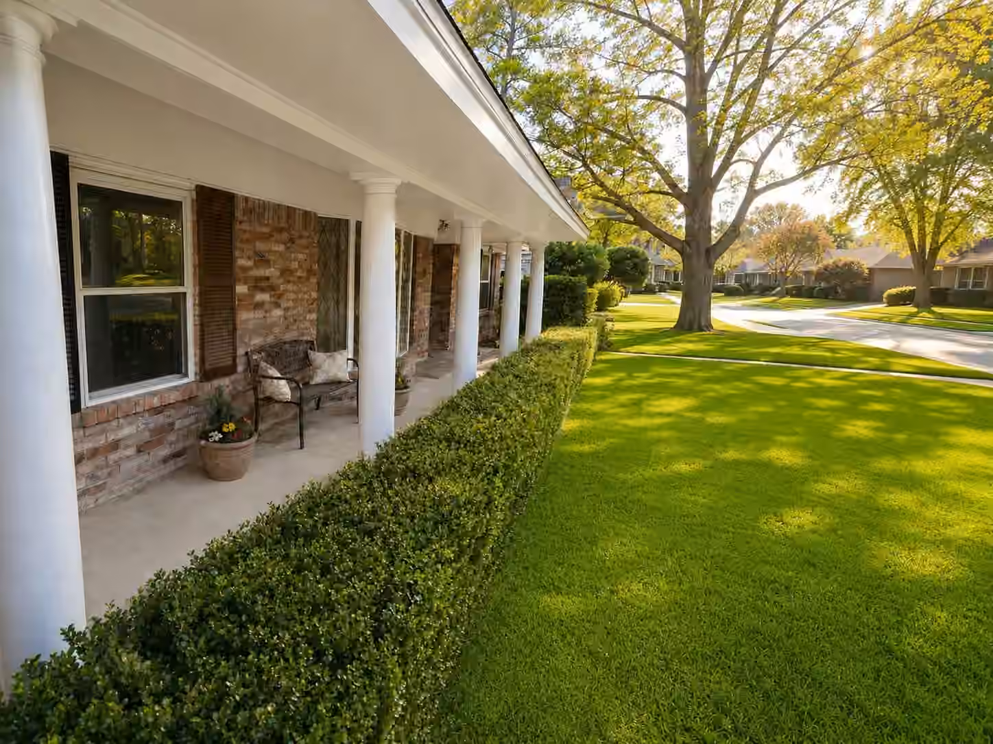 Photo 2 of 401 Shadywood Circle, Conroe, TX