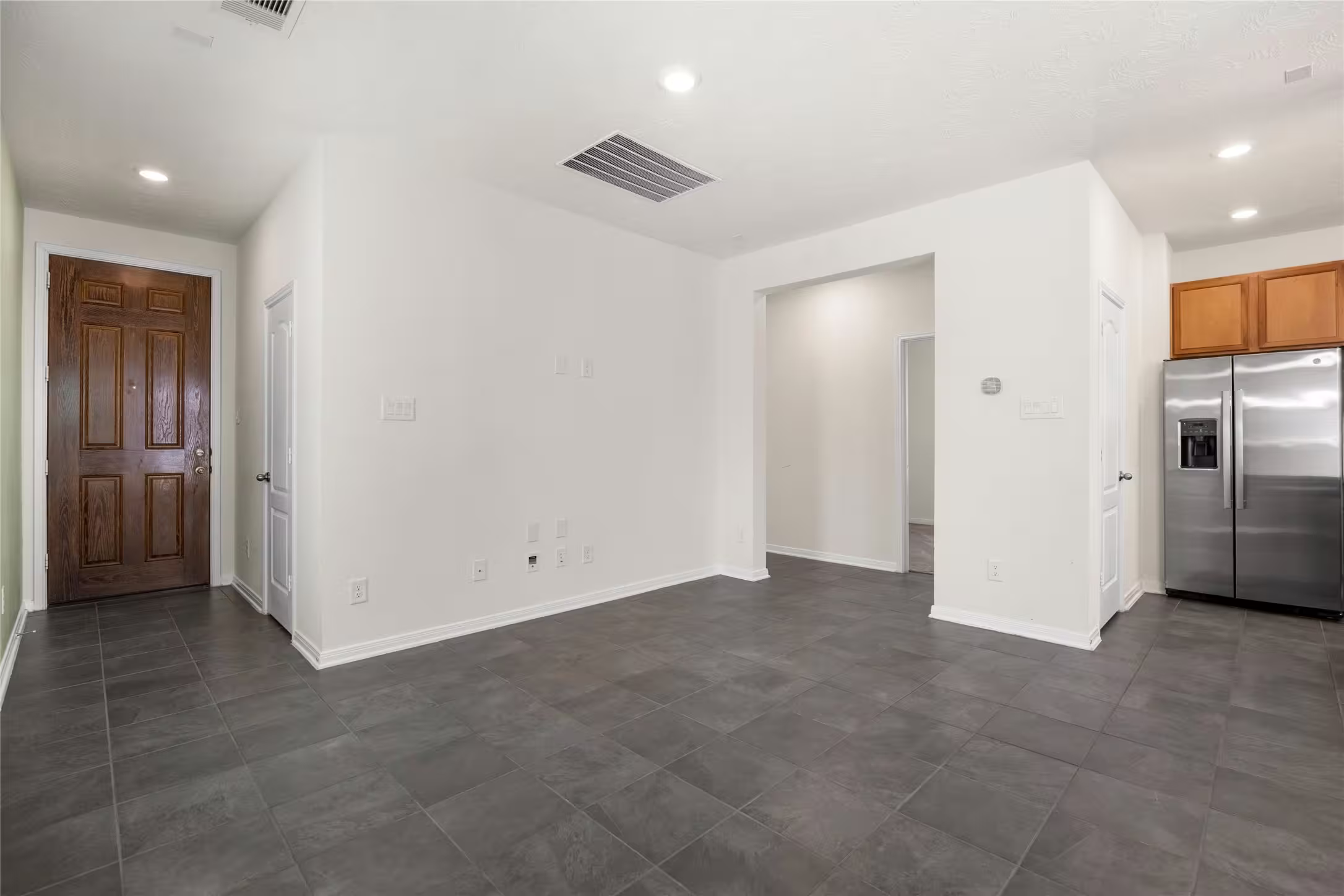 Photo 5 of 9550 Louis Phillip Street, Magnolia, TX