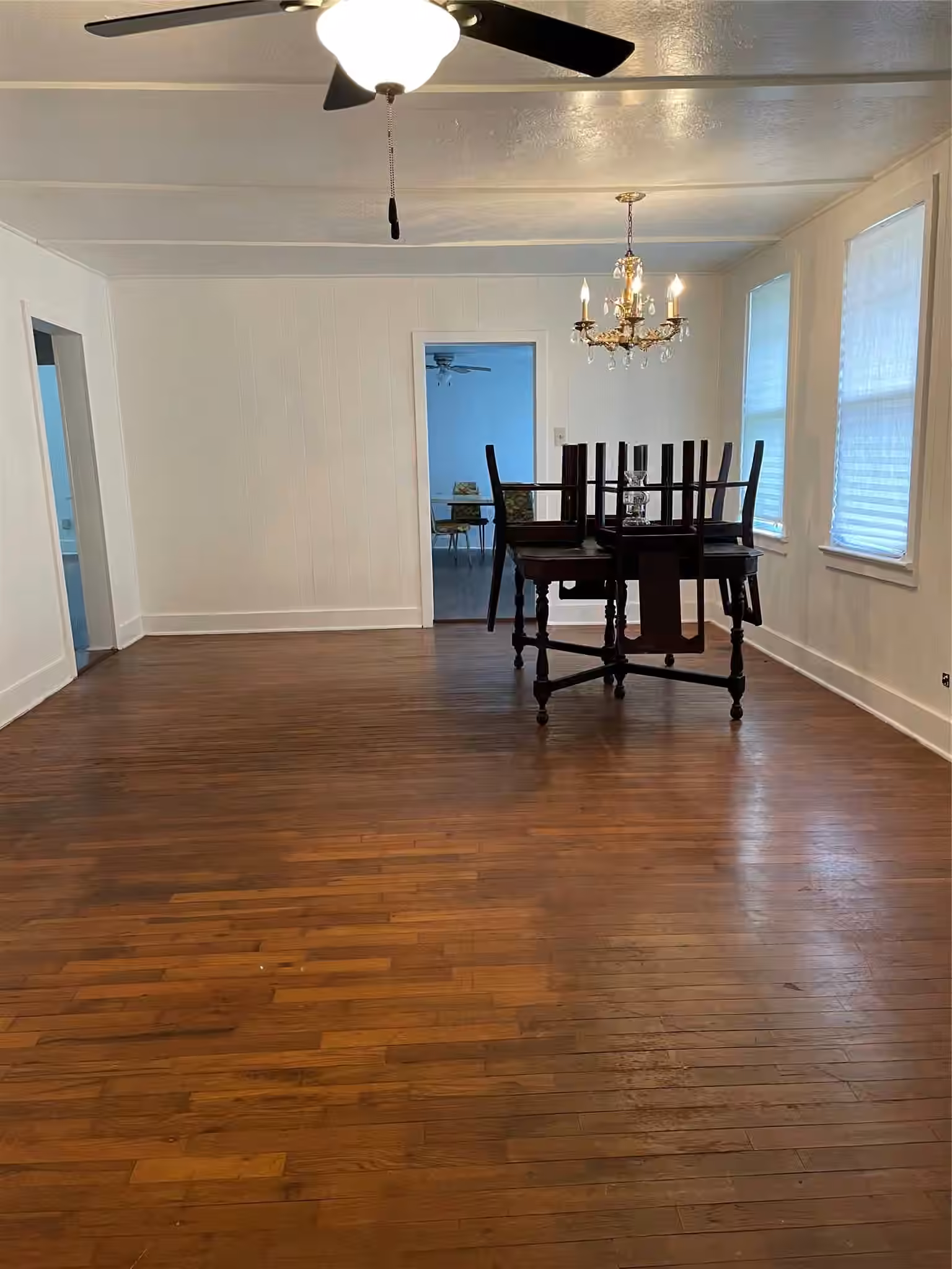 Photo 3 of 405 Woodrow Jackson Drive, Navasota, TX