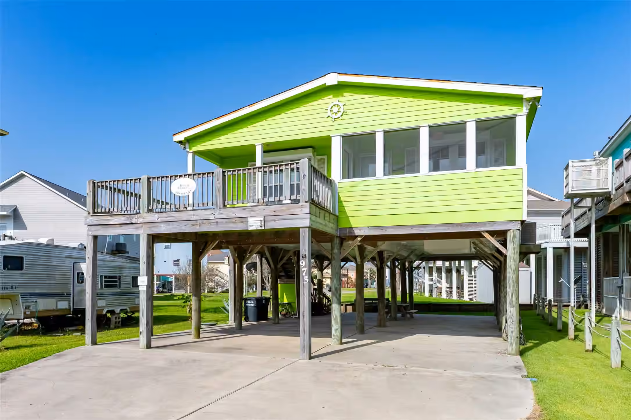 Photo of 975 S Redfish, Crystal Beach, TX 77650