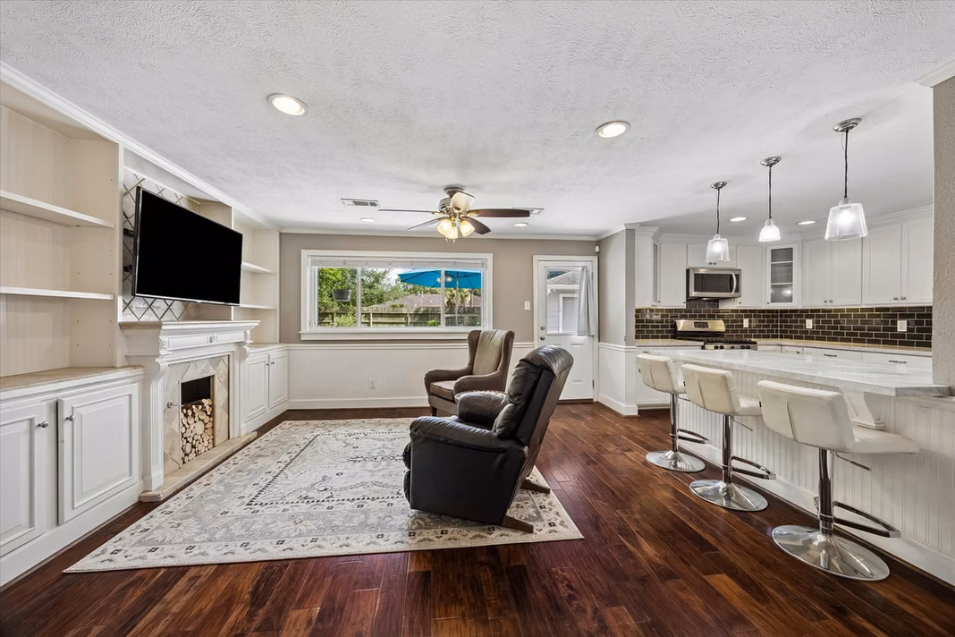 Photo 3 of 5759 Firenza Drive, Houston, TX