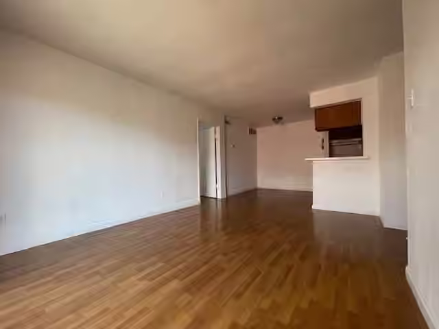 Photo 4 of 9201 Clarewood Drive 357, Houston, TX