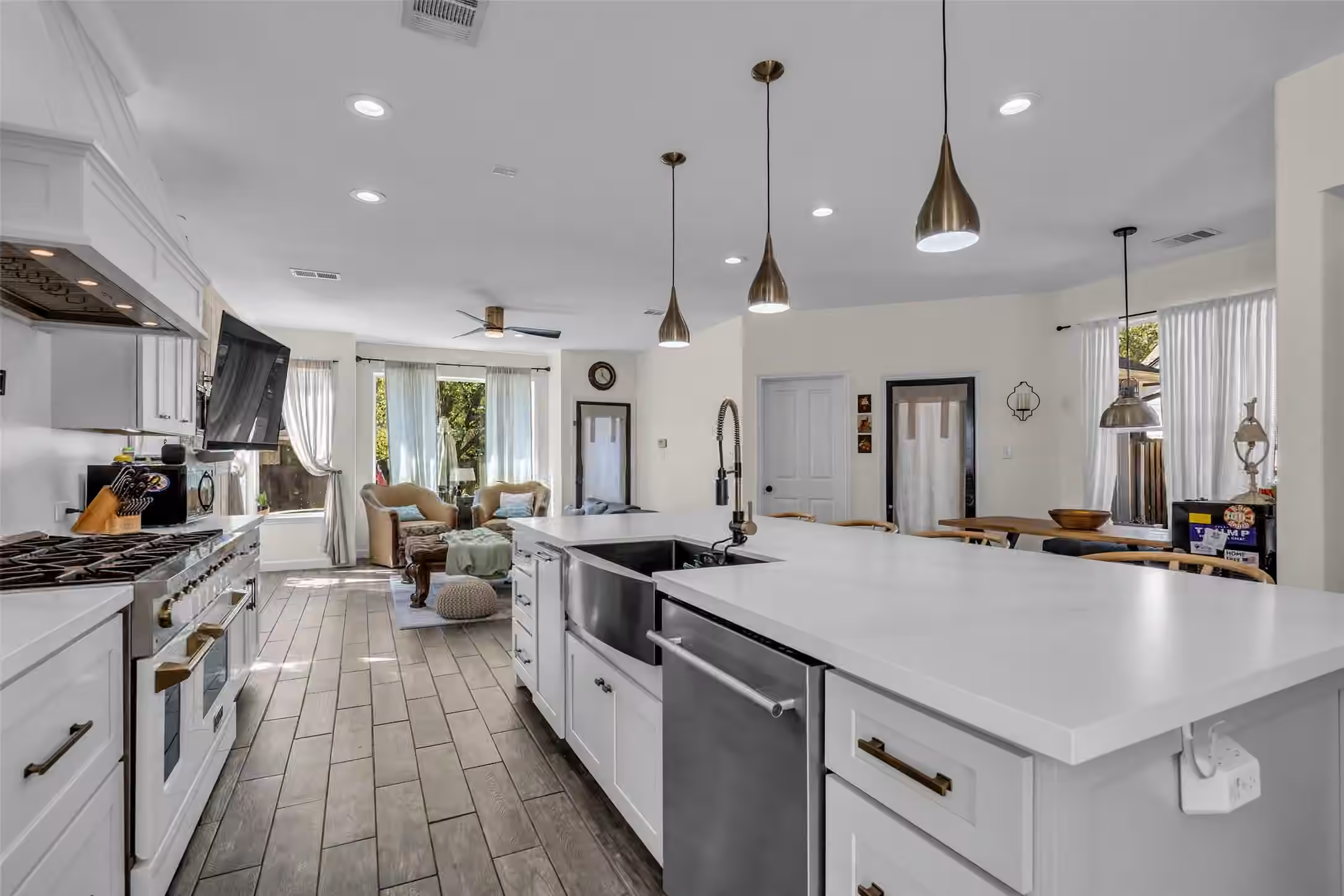 Photo 6 of 55 S Bethany Bend Circle S, The Woodlands, TX