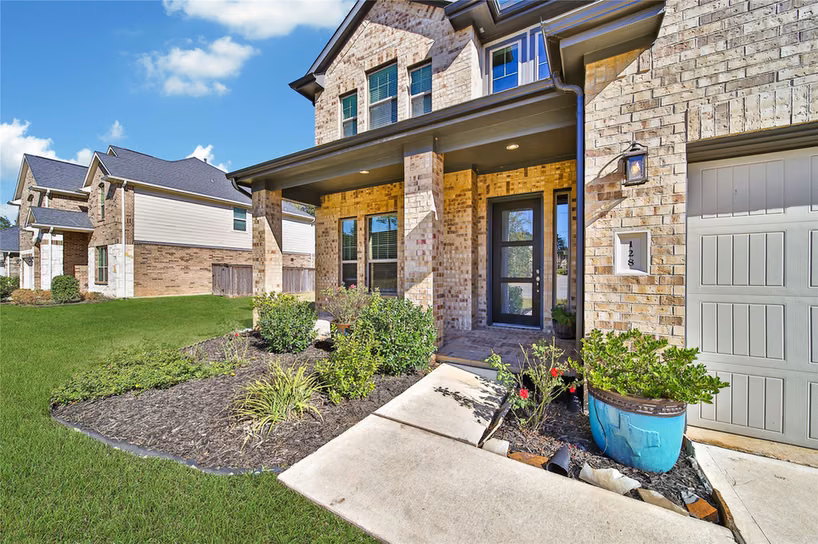 Photo 3 of 128 Yellow Perch Way, Willis, TX