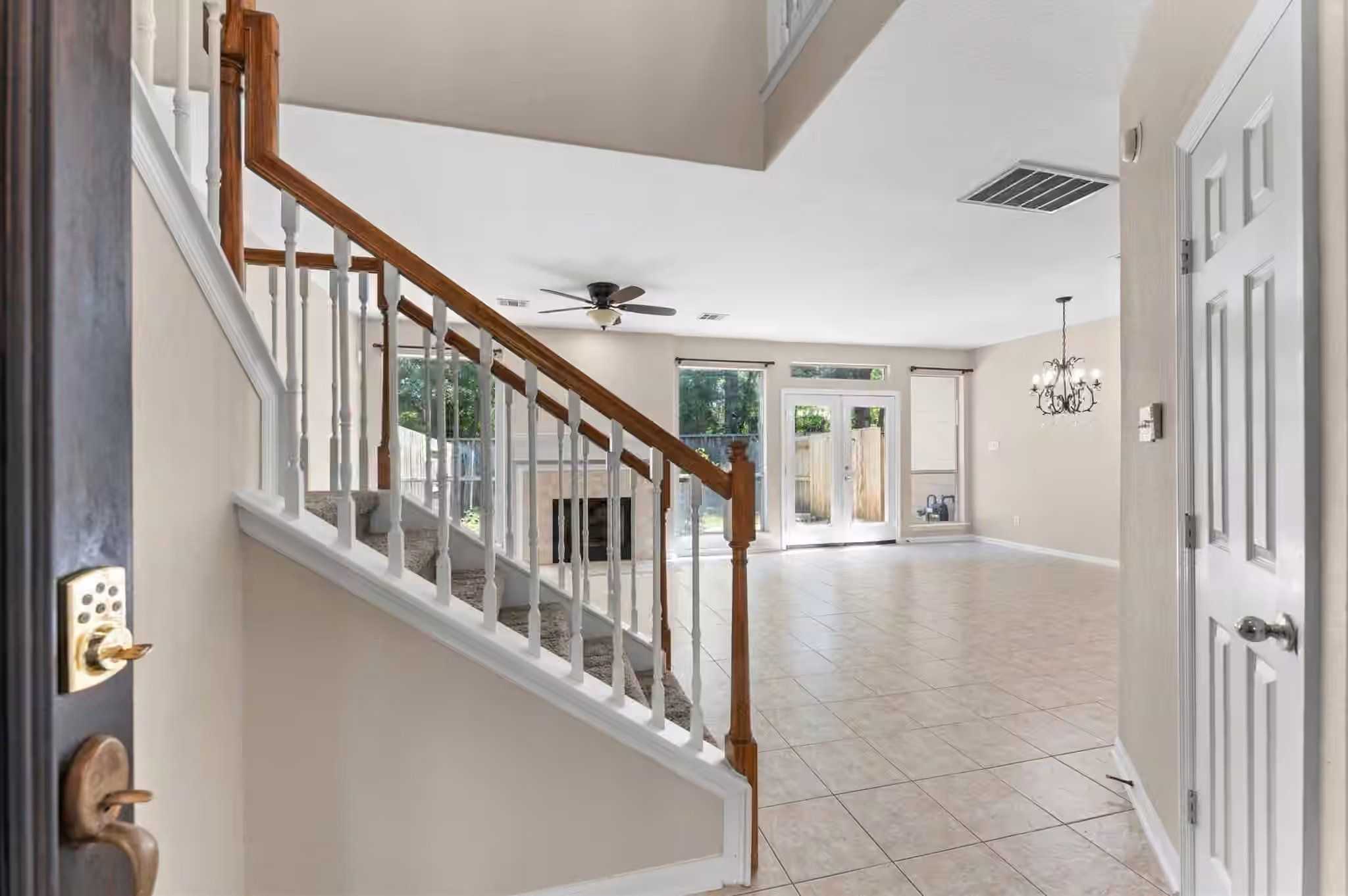 Photo 6 of 97 E Greenhill Terrace Place Place, The Woodlands, TX