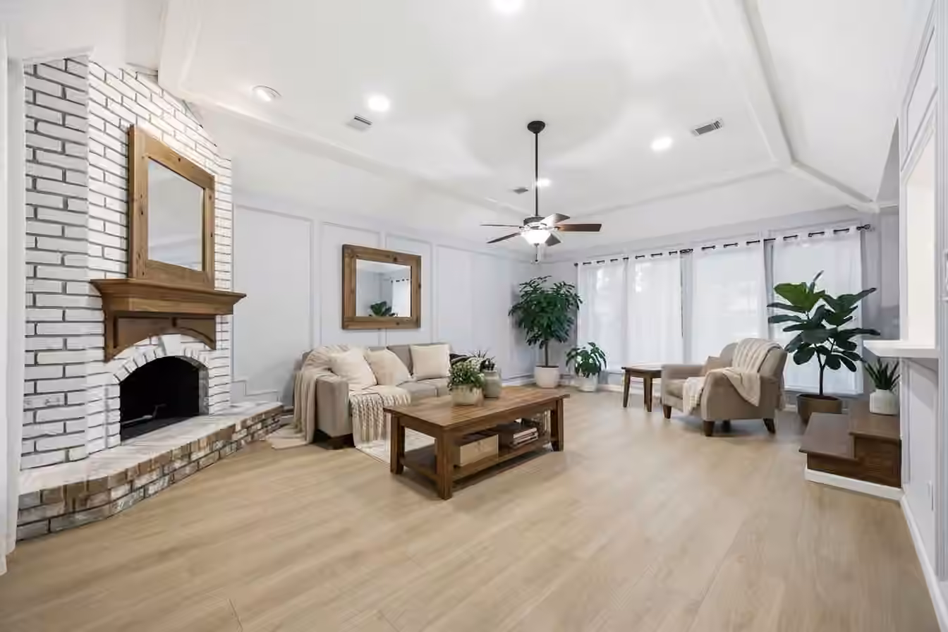 Photo 4 of 15110 Walters Rd Road, Houston, TX