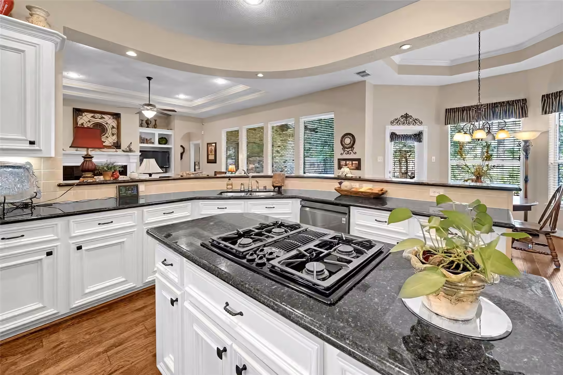 Photo 7 of 20642 Sunset Bend Lane, Spring, TX