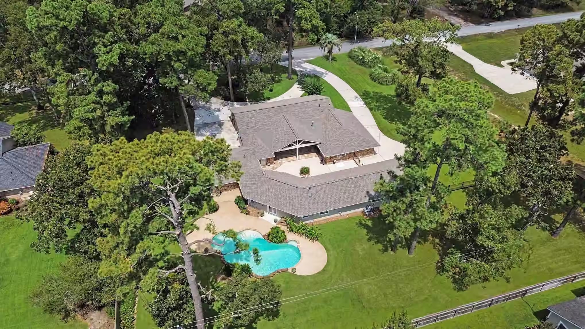 Photo 5 of 1310 Sycamore Lane, Houston, TX