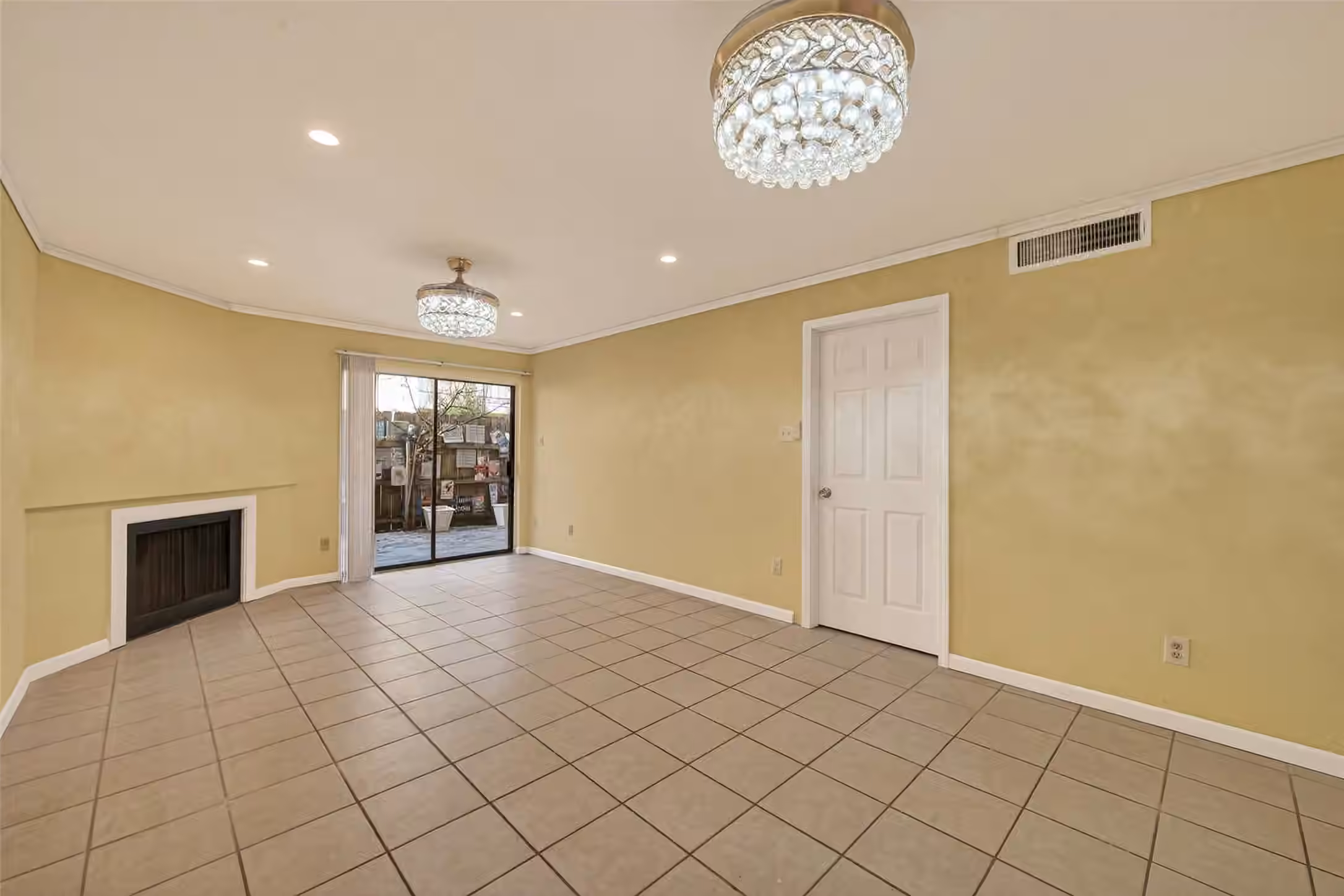 Photo of 10075 Westpark Drive 84, Houston, TX