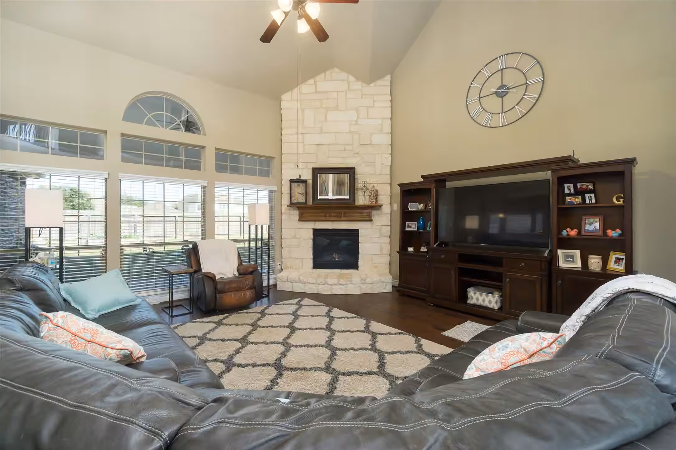 Photo 2 of 1312 Altavilla Lane, League City, TX