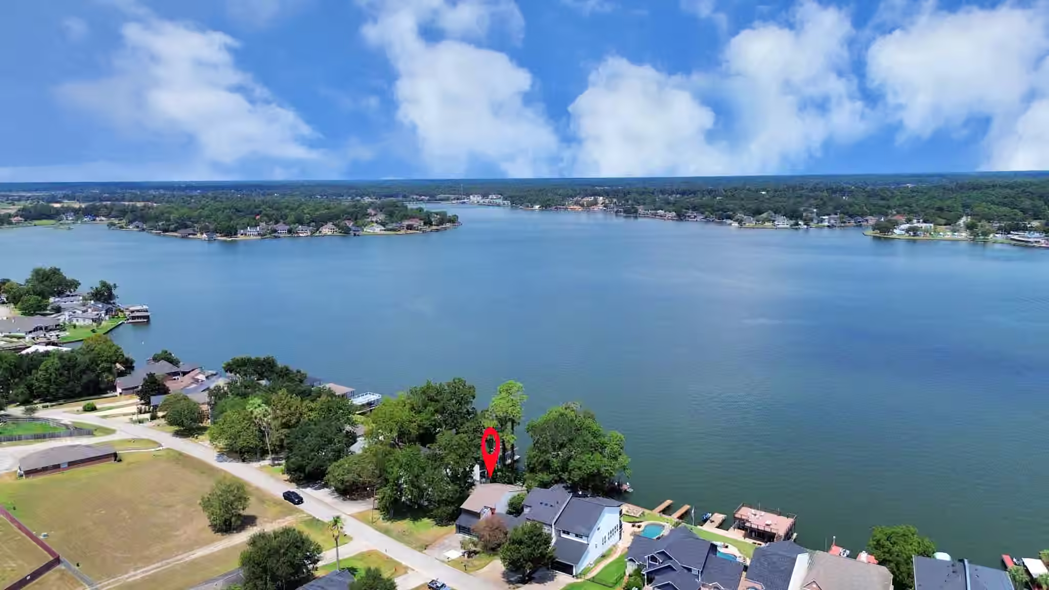 Photo 4 of 854 Lake View Drive, Montgomery, TX