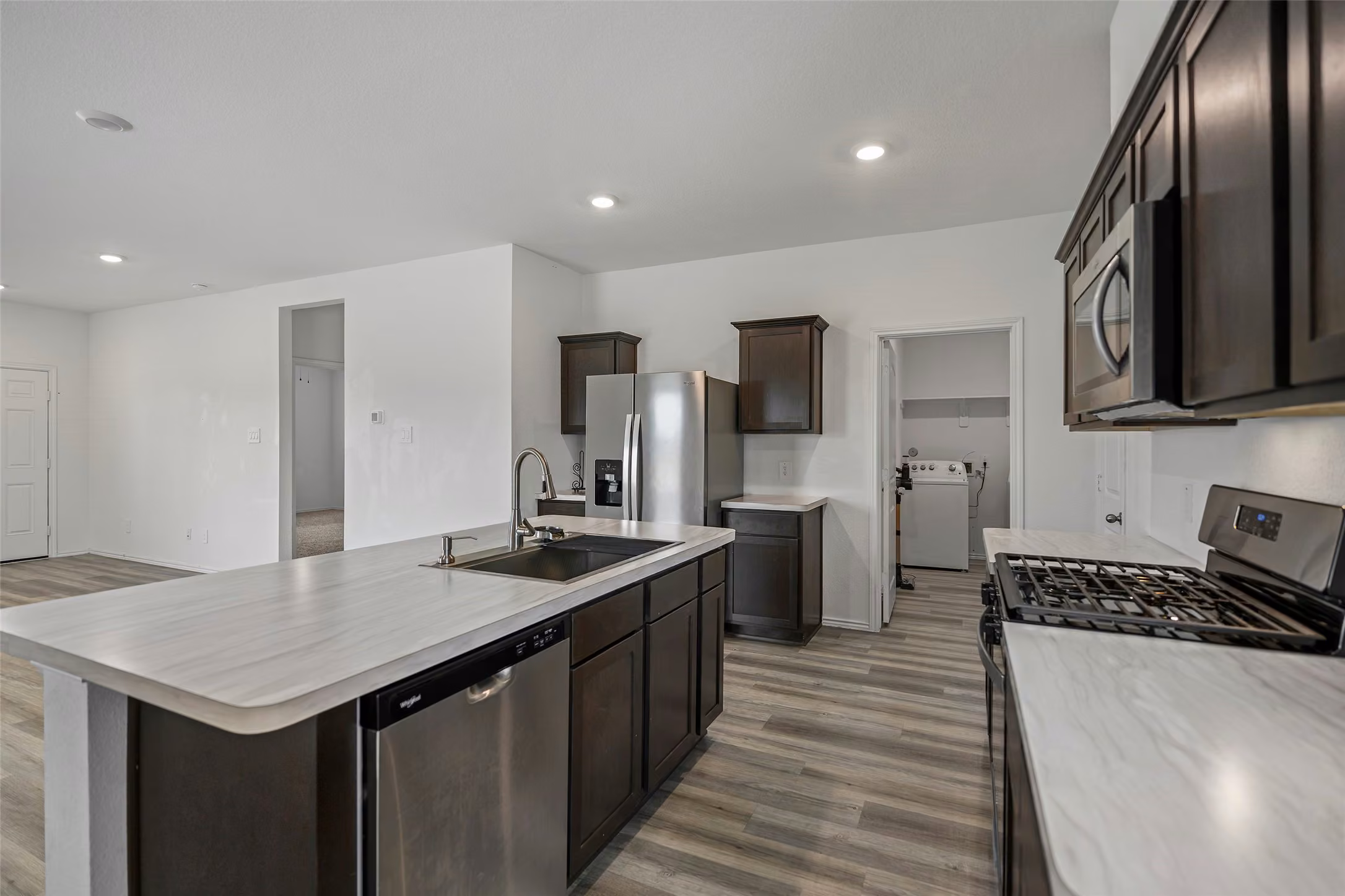 Photo 6 of 1103 JUNIPER VISTA DR, Houston, TX