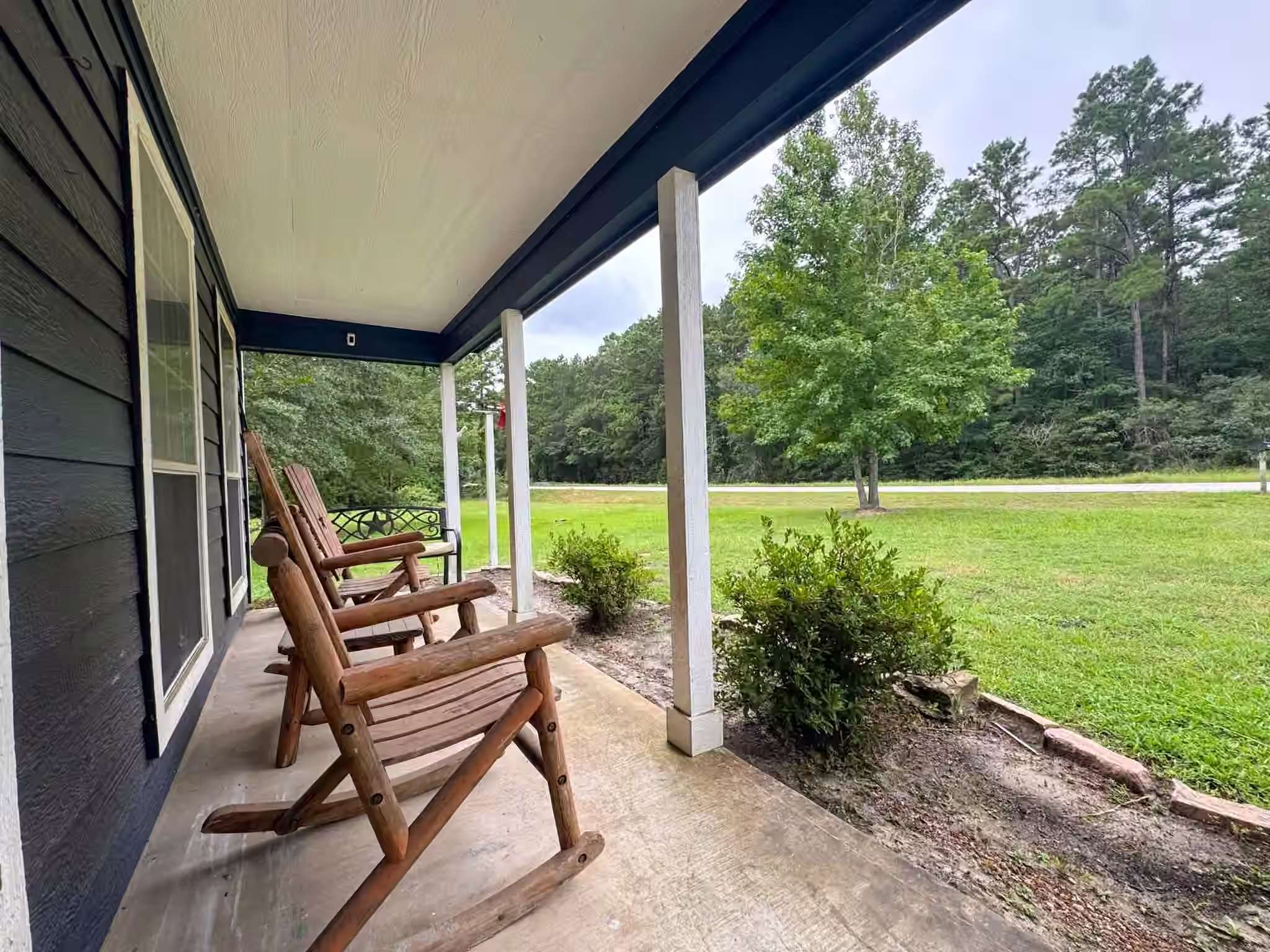 Photo 4 of 11210 Amber Park Drive, Conroe, TX