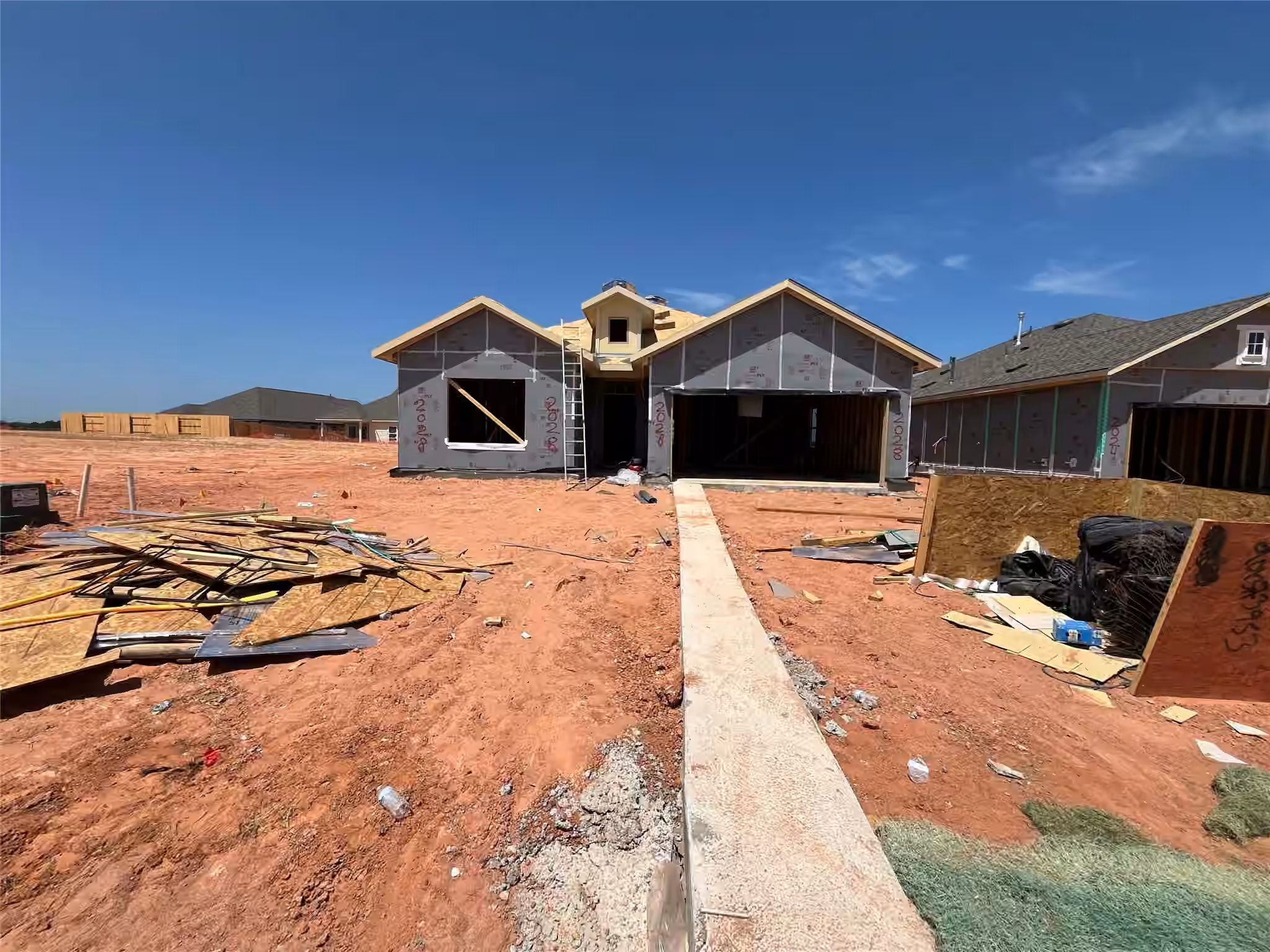 Photo 2 of 2028 Water Thistle Way, Waller, TX