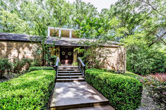 Photo 4 of 1776 Avenue S, Huntsville, TX