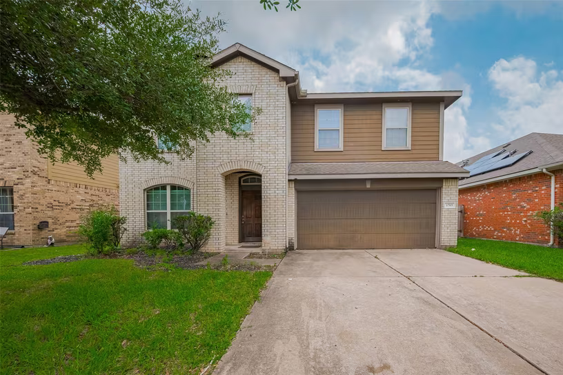 Photo of 1703 Macclesby Lane, Houston, TX 77049