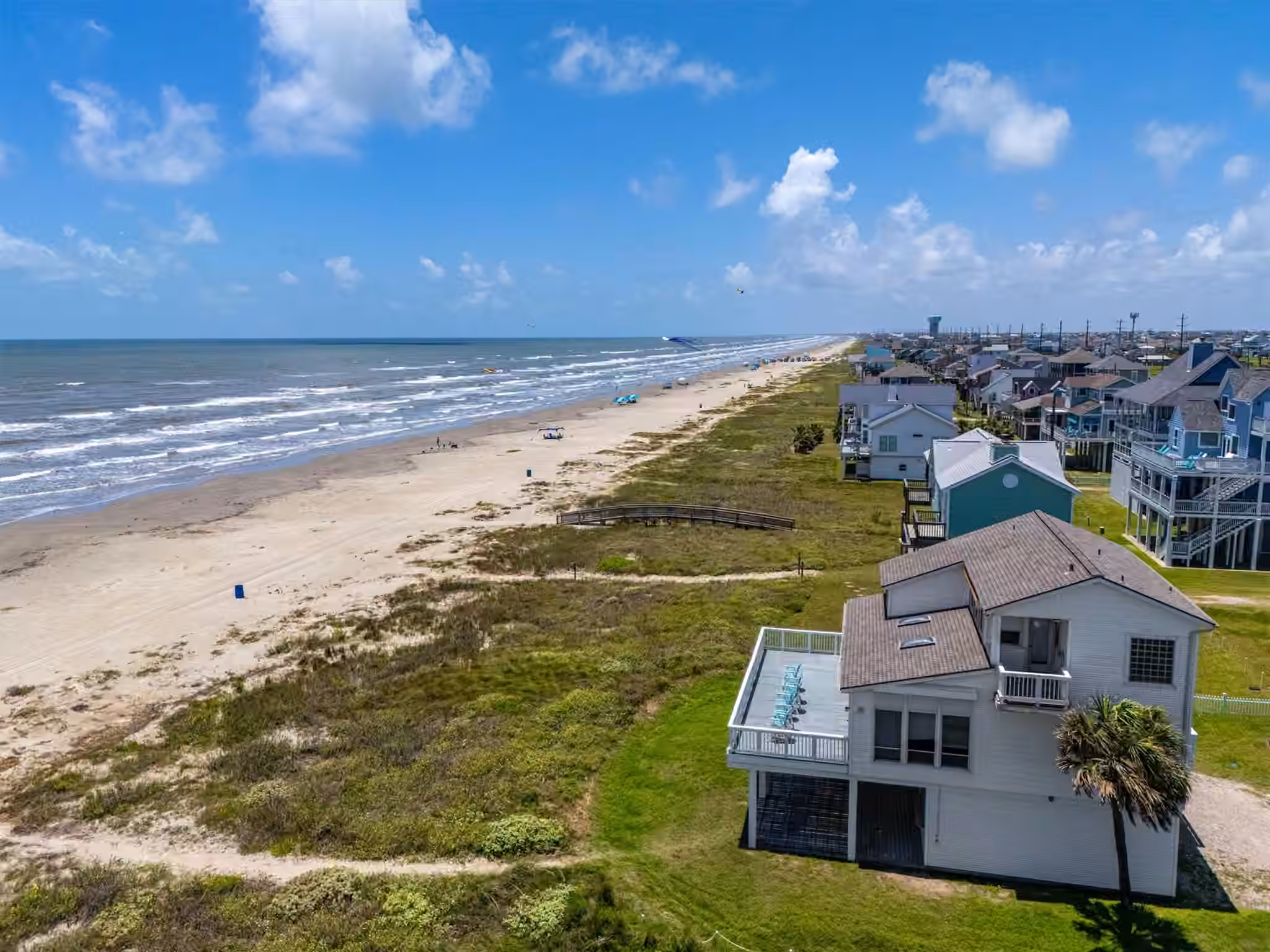 Photo 4 of 21220 Gulf Drive, Galveston, TX