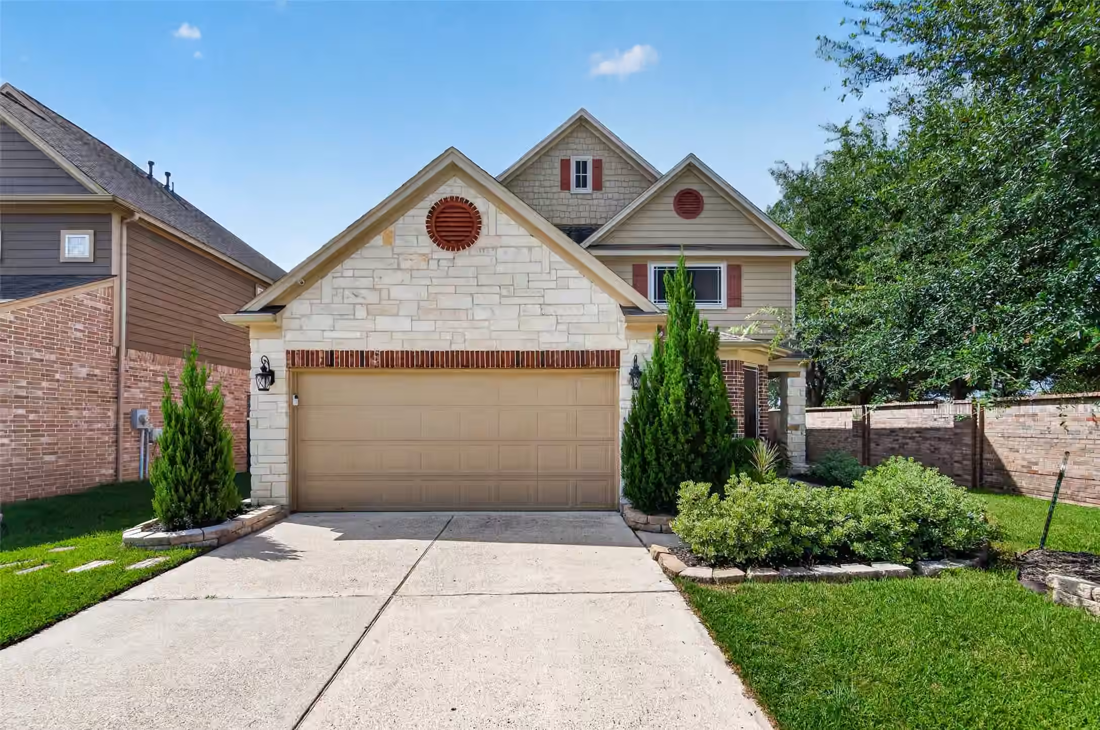 Photo of 5102 Espuela Lane, Baytown, TX