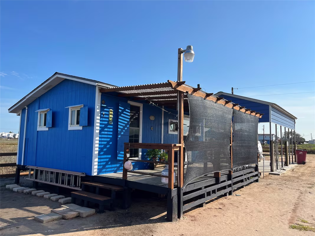 Photo of 72 Pelican Street, Sargent, TX
