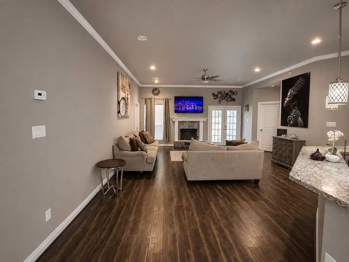 Photo 2 of 8150 Sharondale Drive, Houston, TX