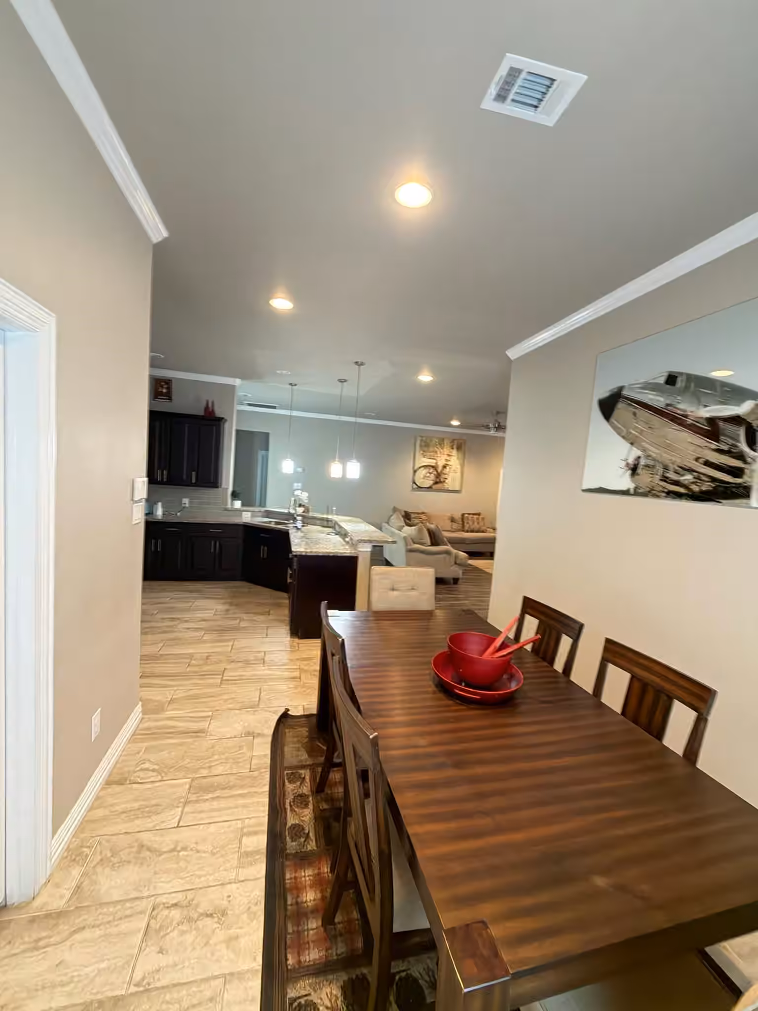 Photo 7 of 8150 Sharondale Drive, Houston, TX