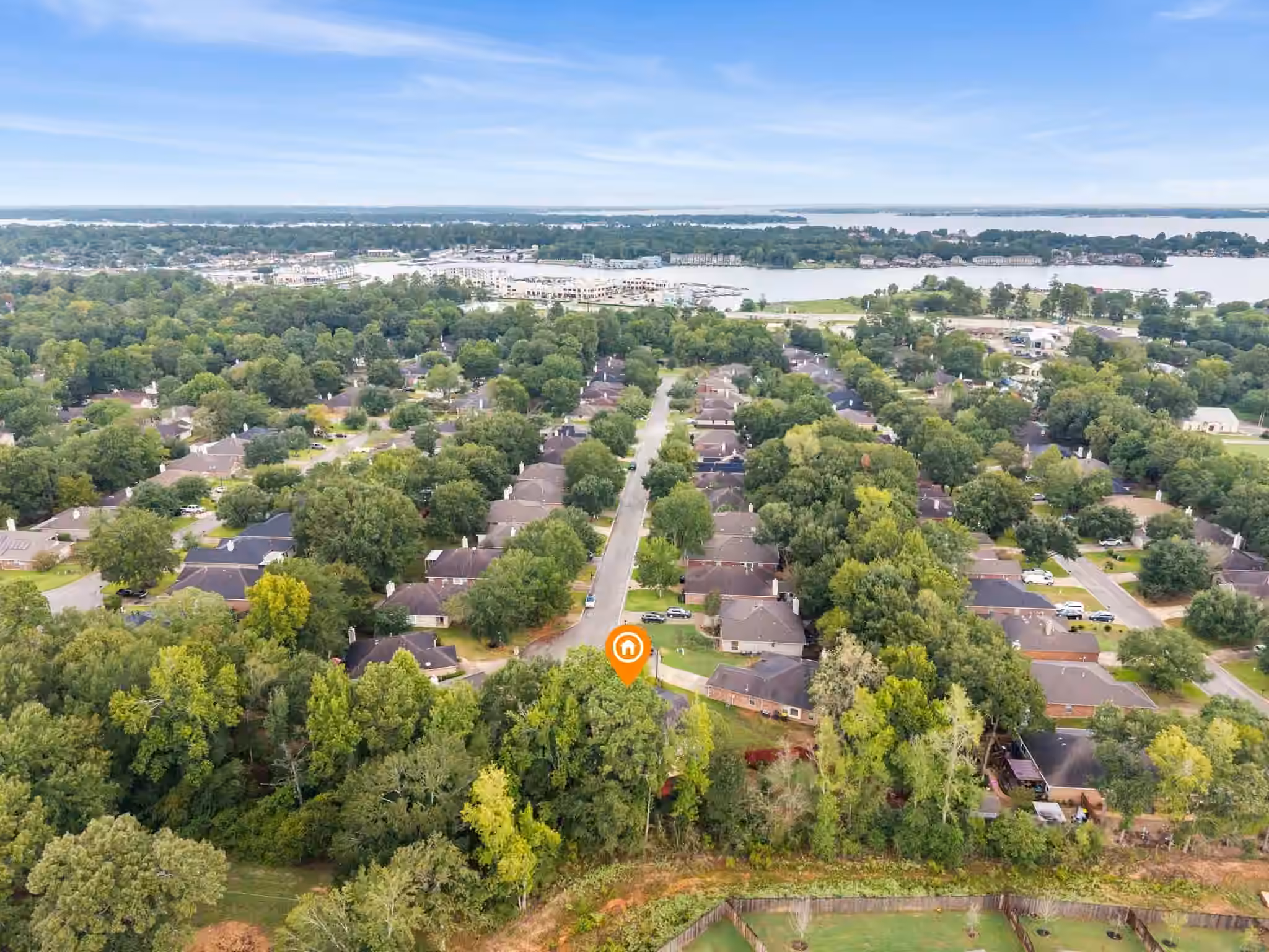 Photo 4 of 291 Sunset Path S, Conroe, TX