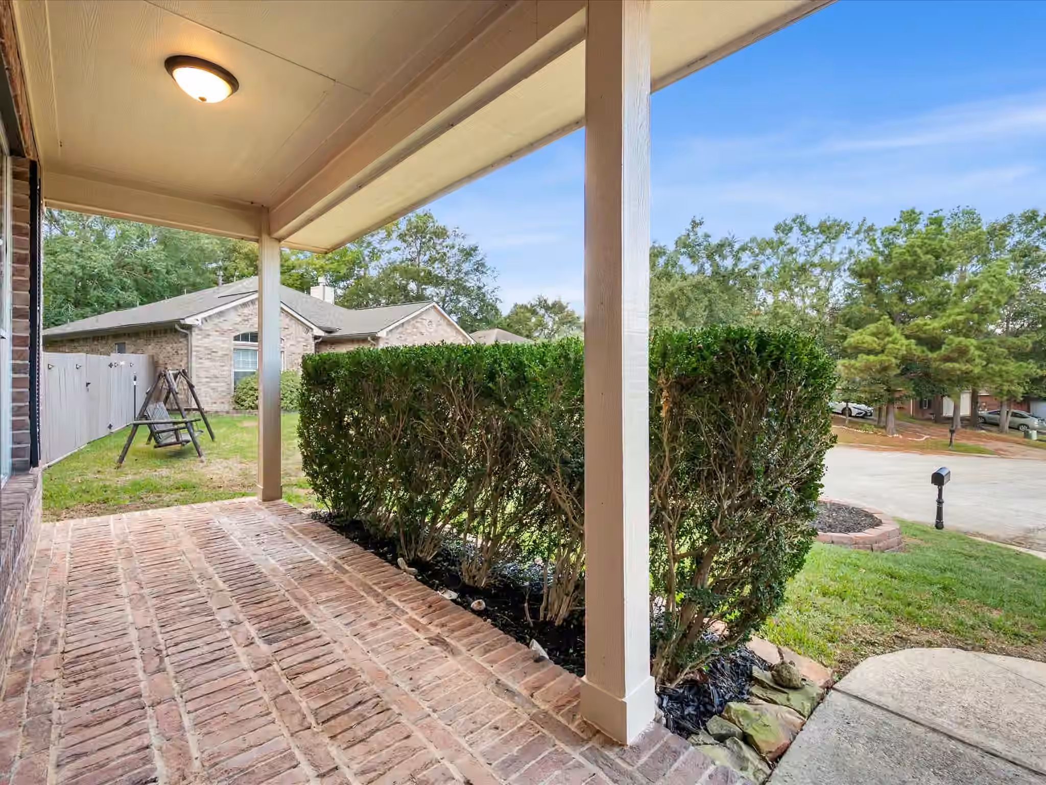 Photo 7 of 291 Sunset Path S, Conroe, TX