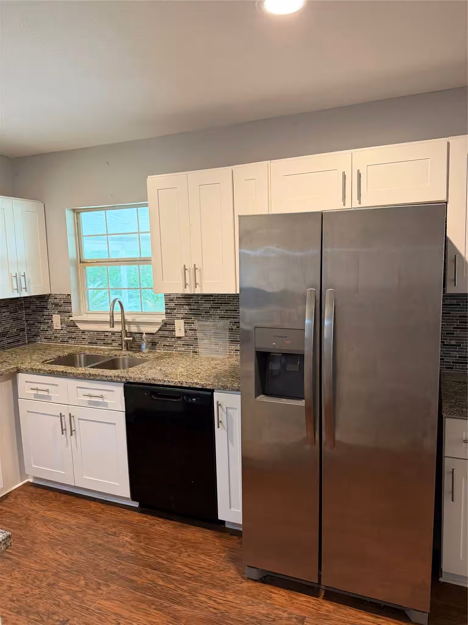 Photo 3 of 4802 Eppes Street, Houston, TX