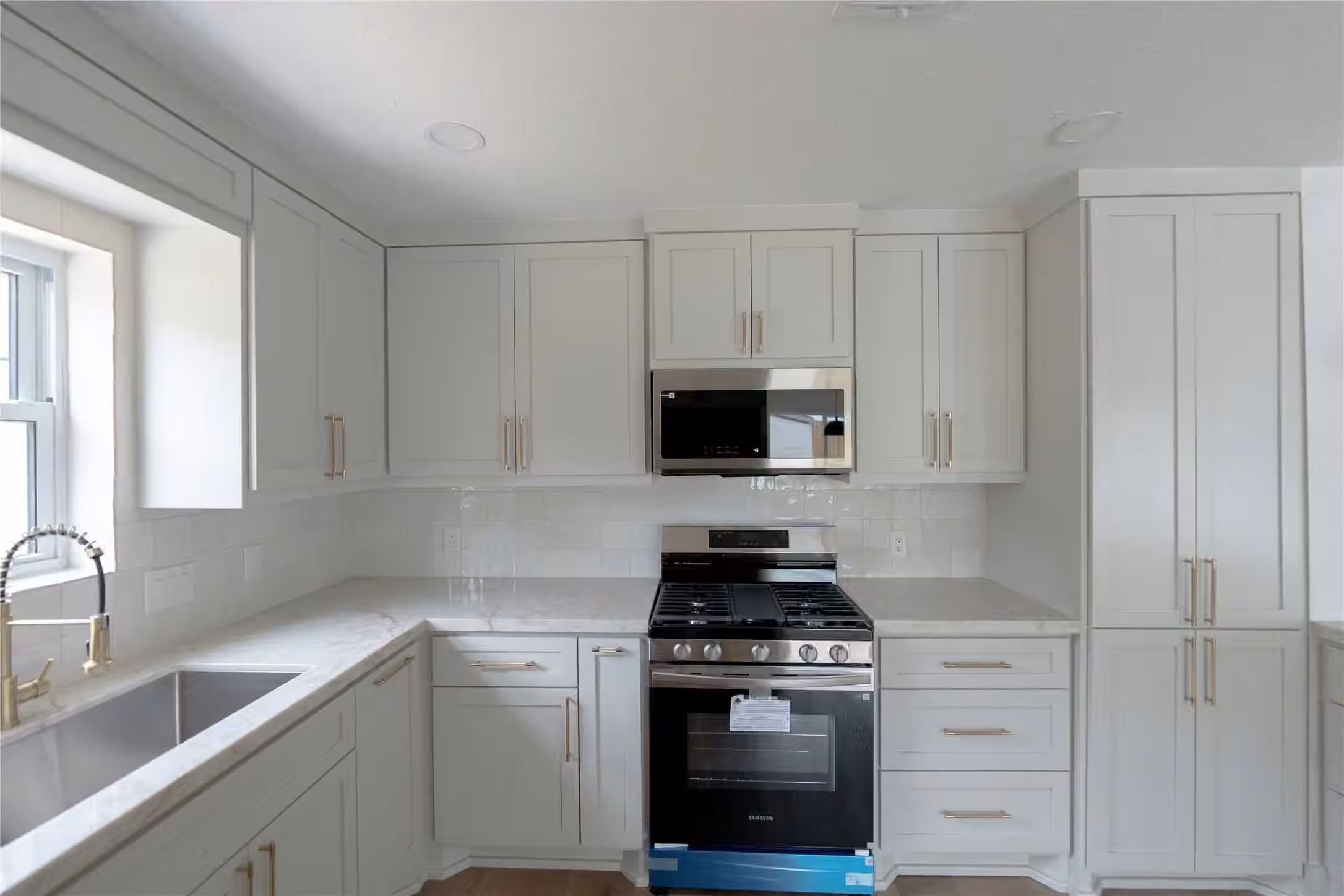 Photo 5 of 4531 Hickory Downs Drive, Houston, TX