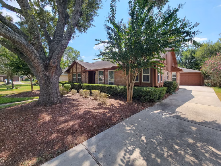 Photo 3 of 12322 Vanderheath Drive, Houston, TX