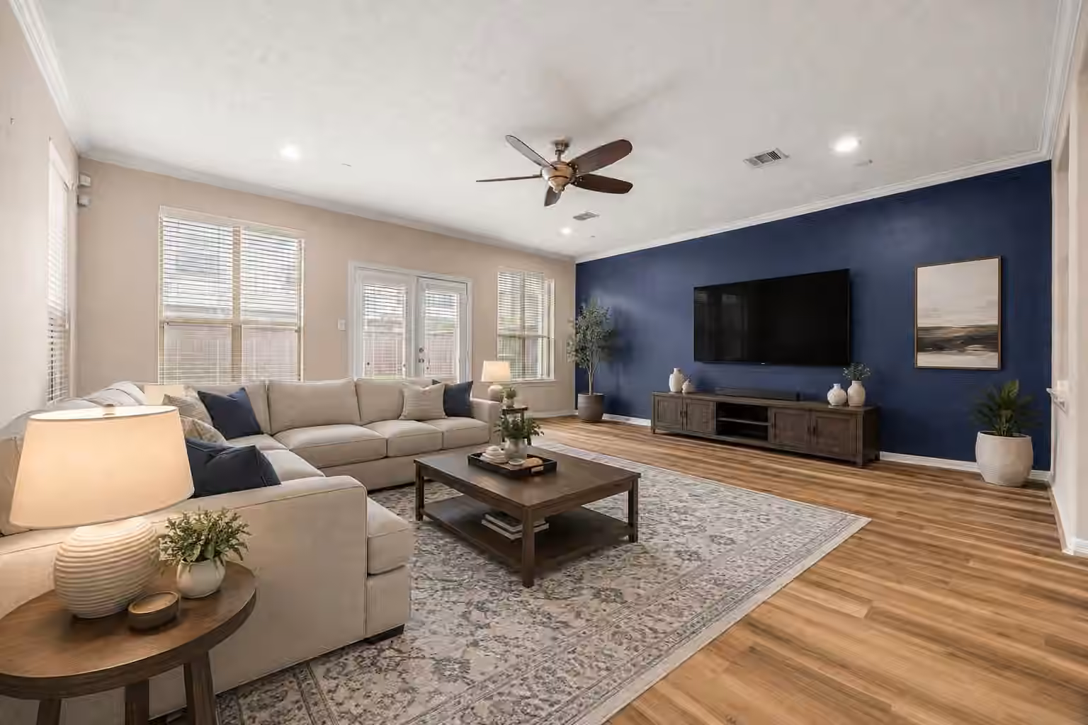 Photo 3 of 5309 Nolda Street, Houston, TX
