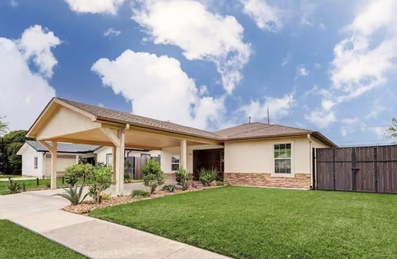 Photo of 617 Burke Road, Pasadena, TX 77506