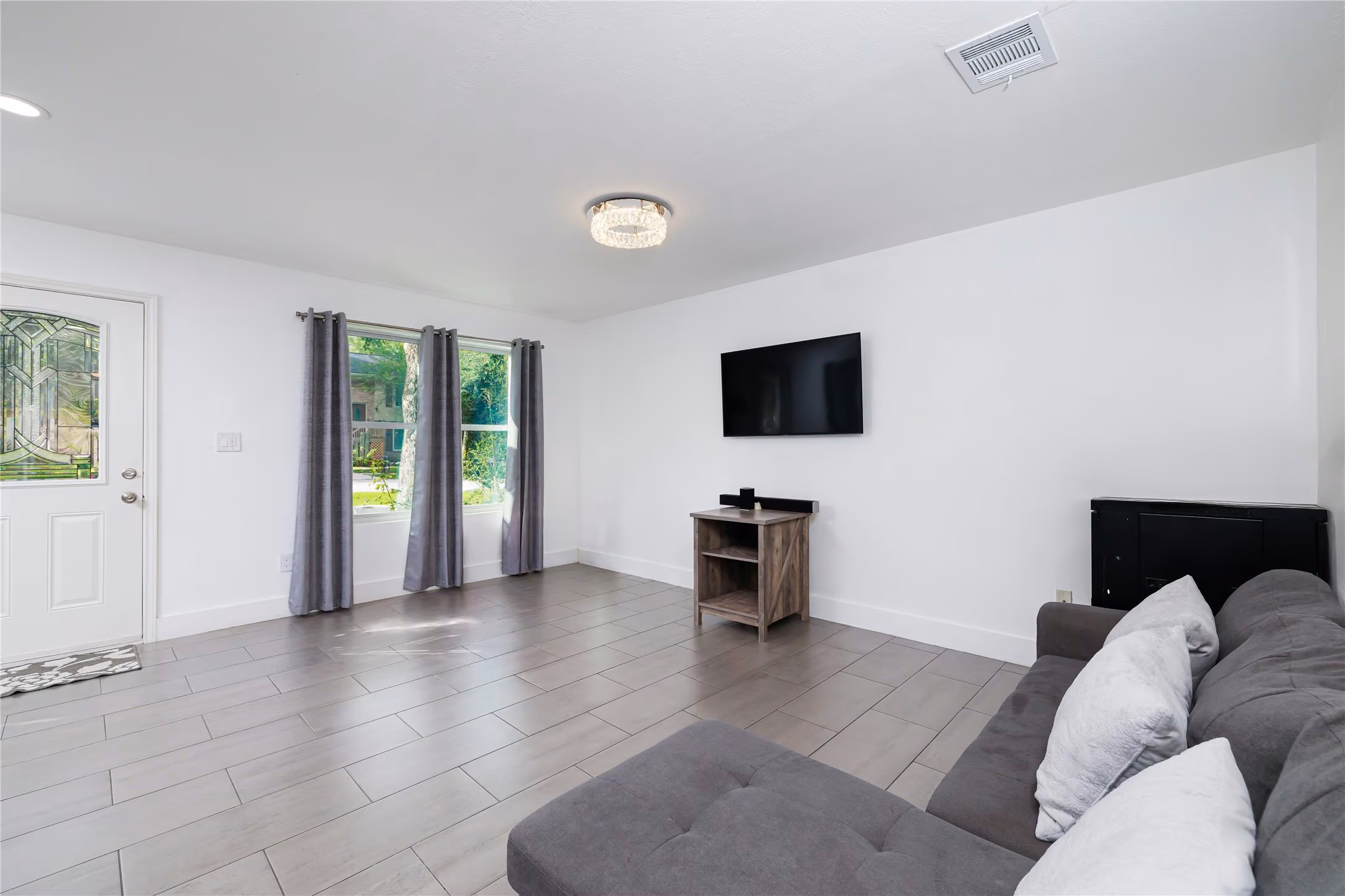 Photo 6 of 29 N Wavy Oak Circle, The Woodlands, TX