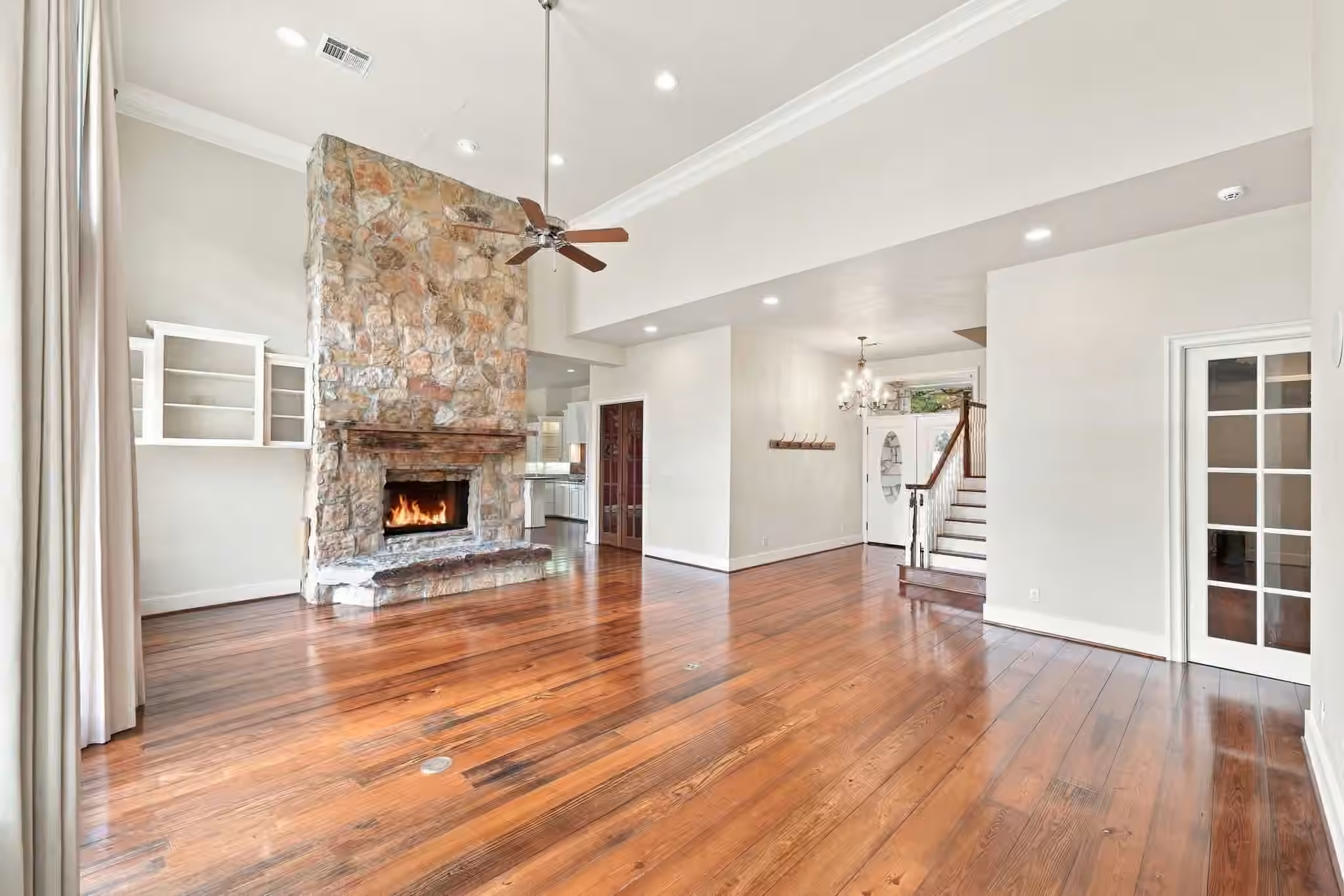 Photo 7 of 6503 Sussex Court, Spring, TX