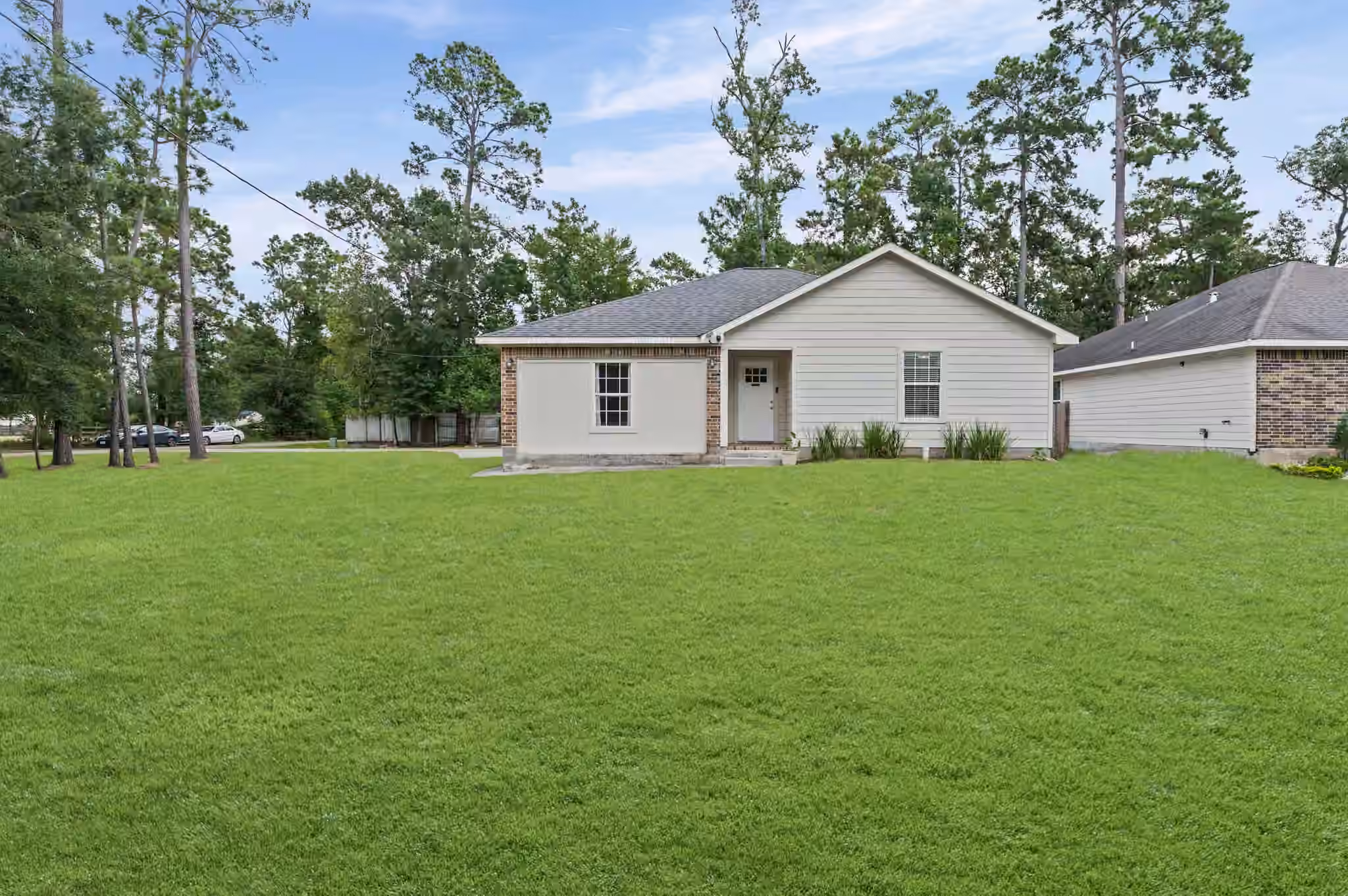 Photo 3 of 10920 Fairview Drive, Conroe, TX