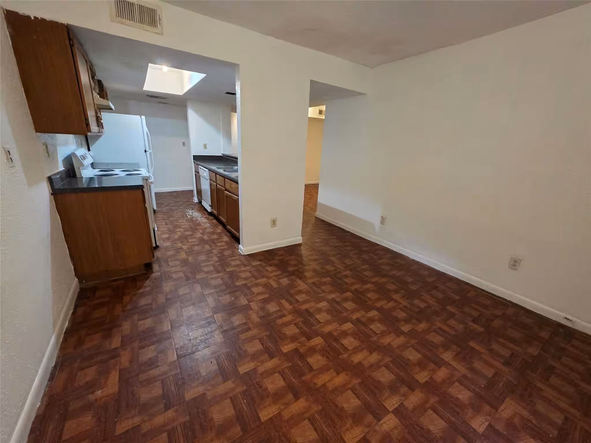 Photo 7 of 781 Country Place Drive 1085, Houston, TX