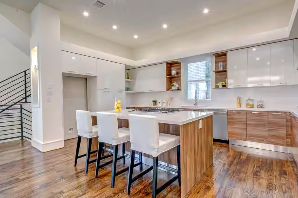 Photo 6 of 6007 San Felipe B, Houston, TX