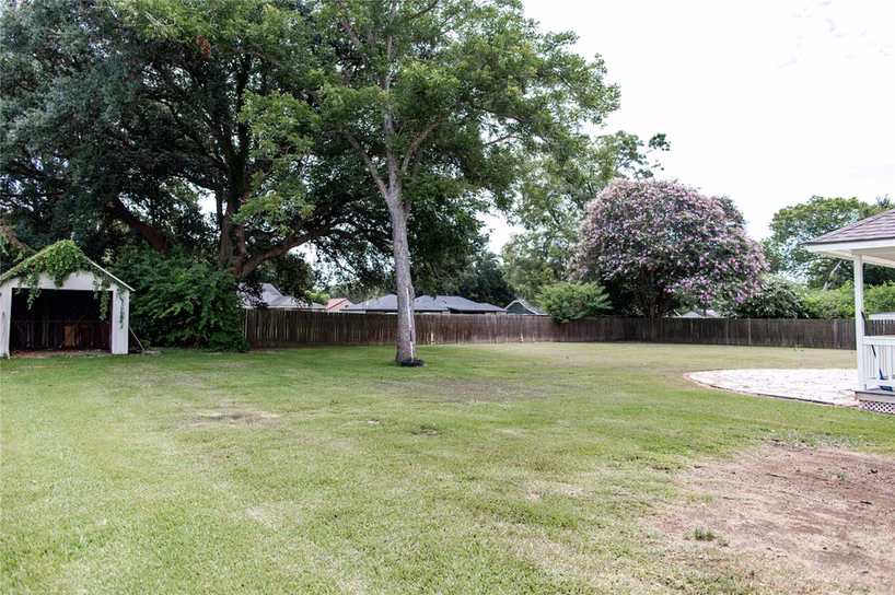 Photo 4 of 403 Leveridge, East Bernard, TX