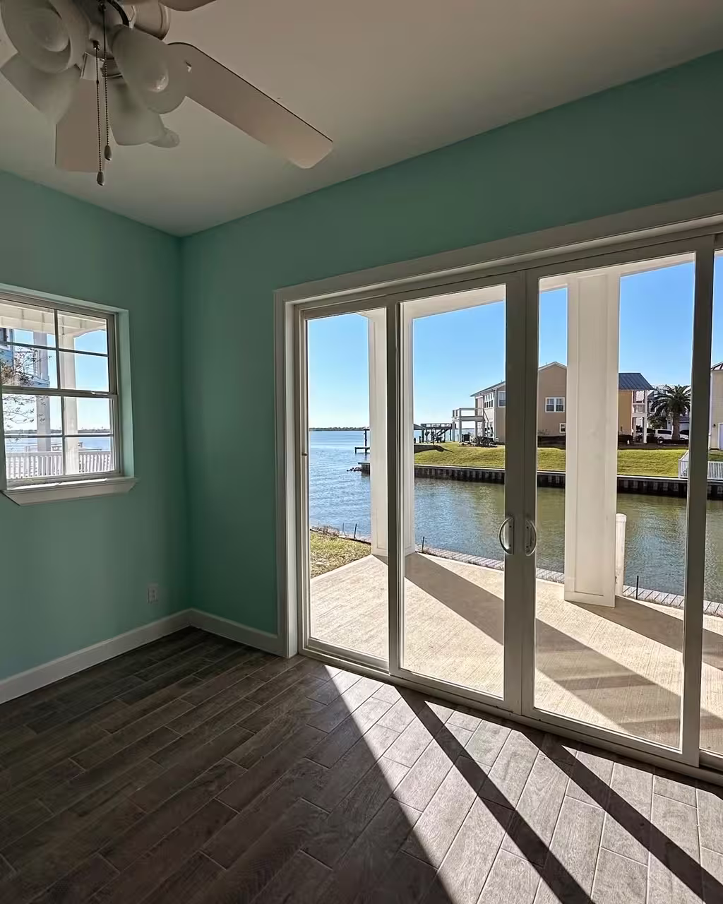 Photo 4 of 5006 Brigantine Cay Court, Texas City, TX