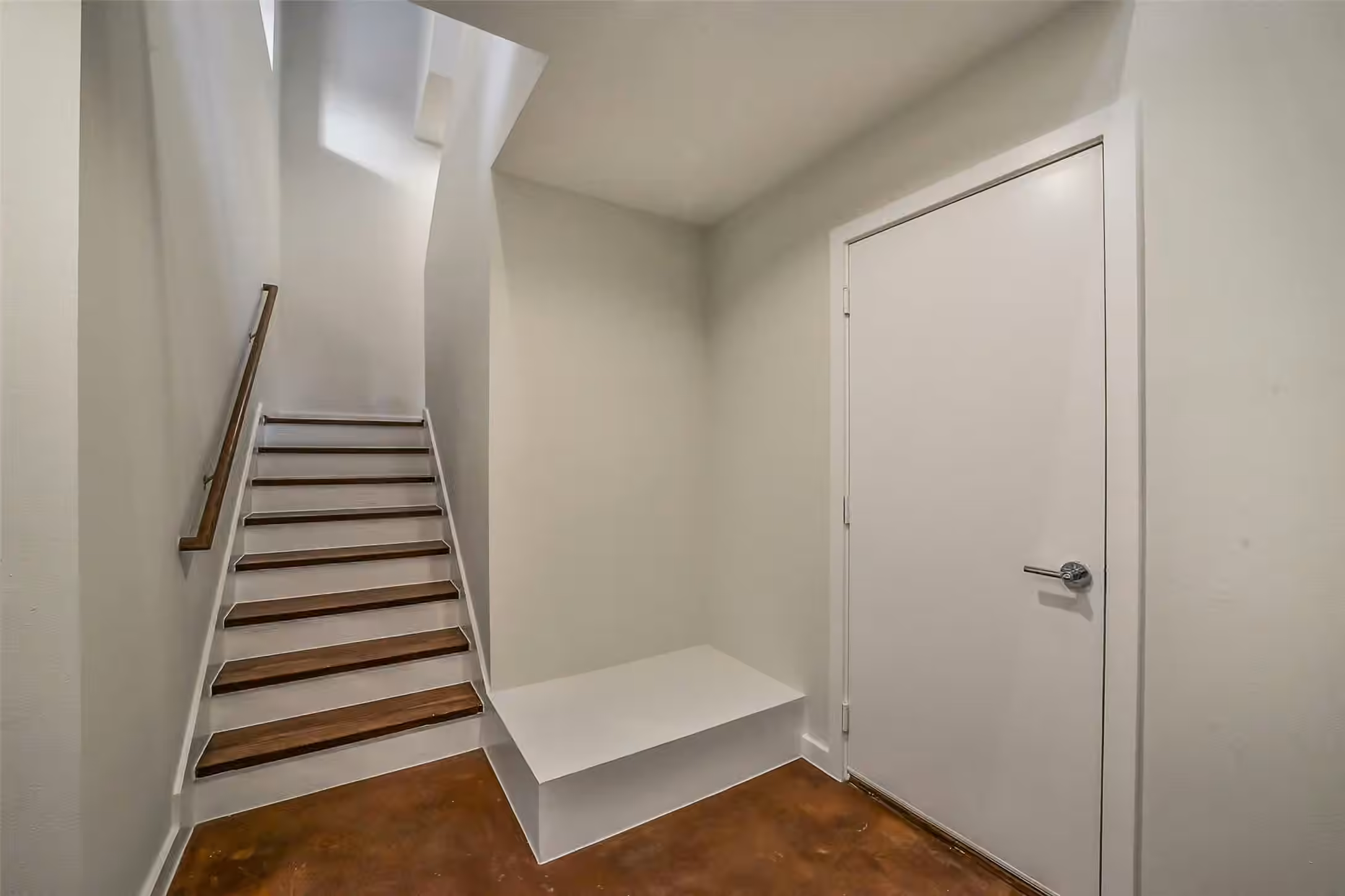 Photo 5 of 355 Sydnor Street, Houston, TX