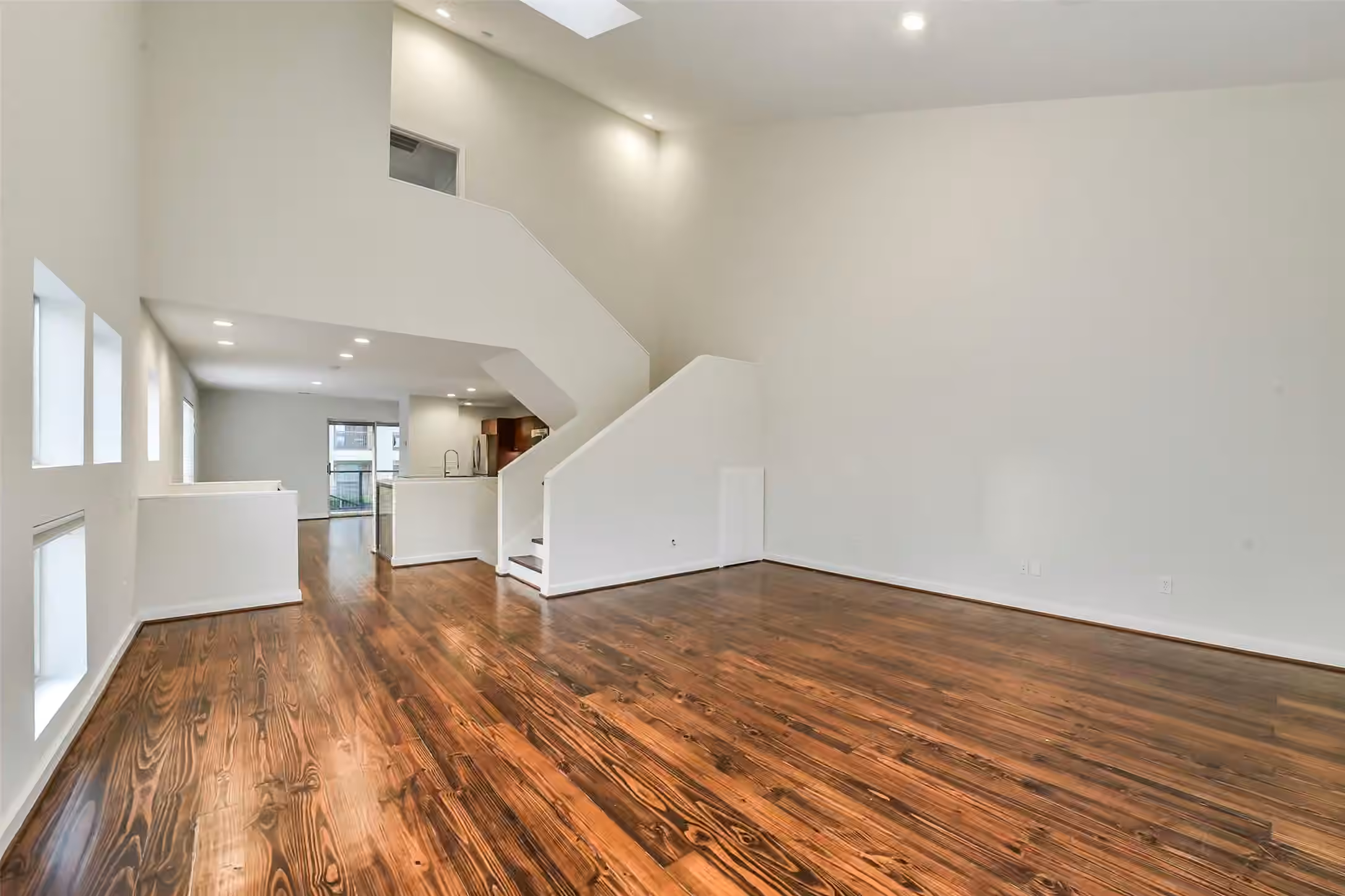 Photo 7 of 355 Sydnor Street, Houston, TX