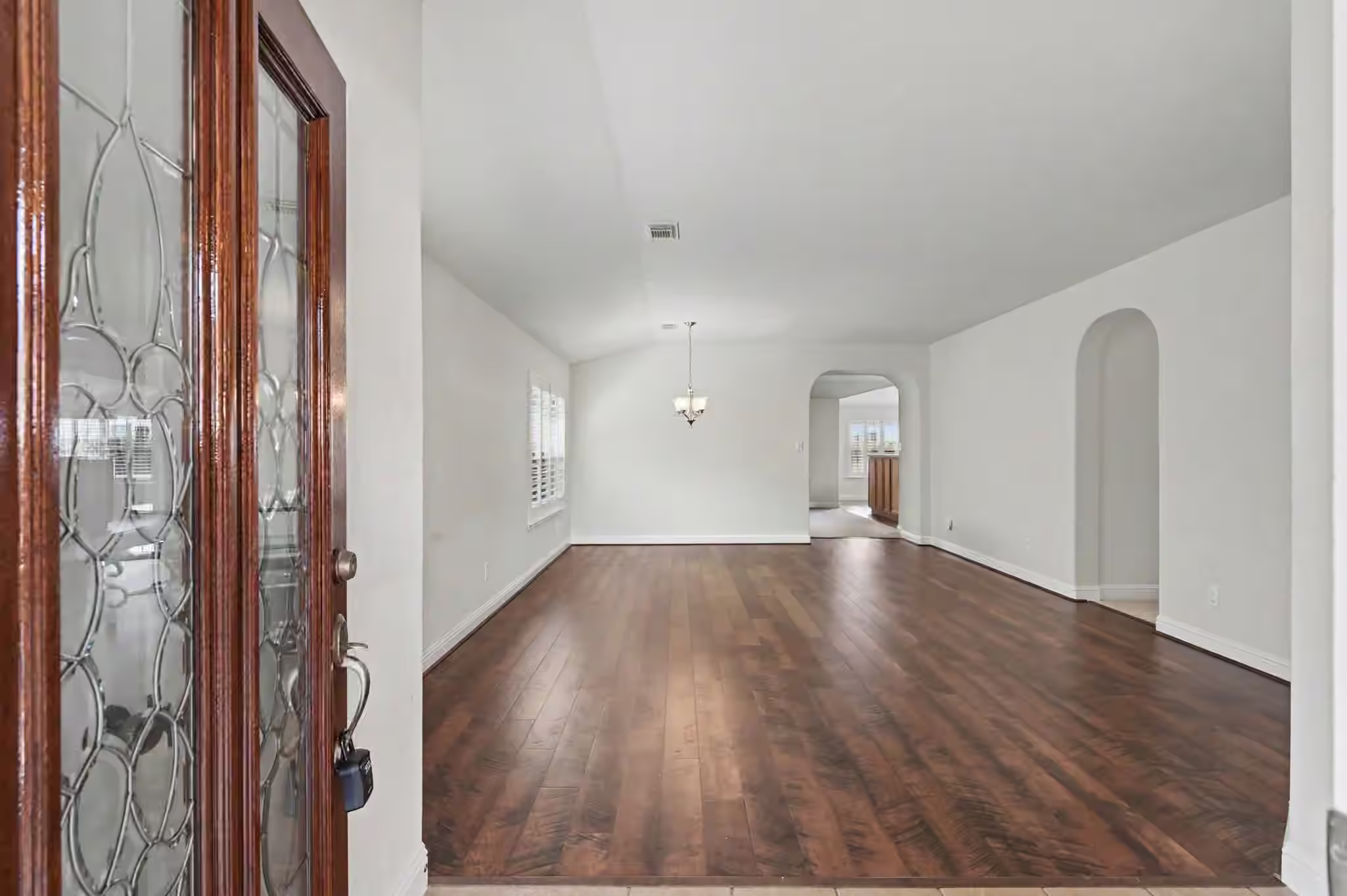Photo 3 of 29718 Legends Green Drive, Spring, TX