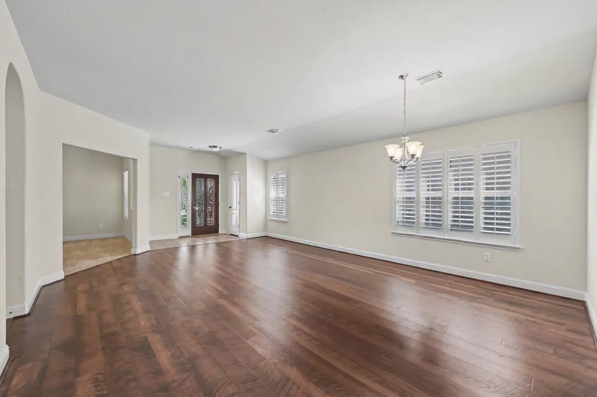 Photo 6 of 29718 Legends Green Drive, Spring, TX
